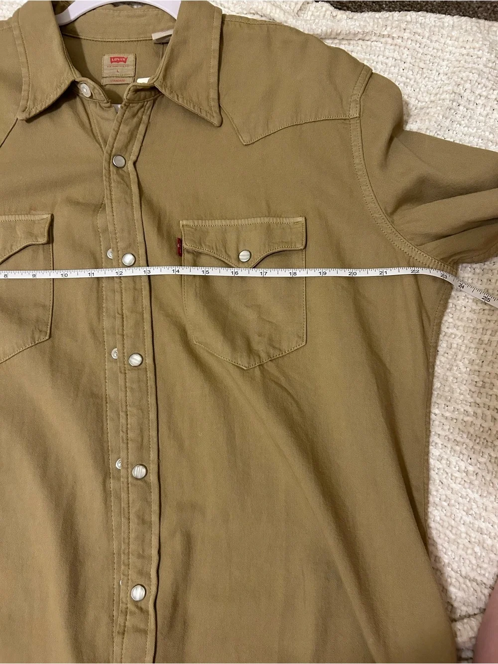 Levi's Men's Button-Down Western Shirt in Olive